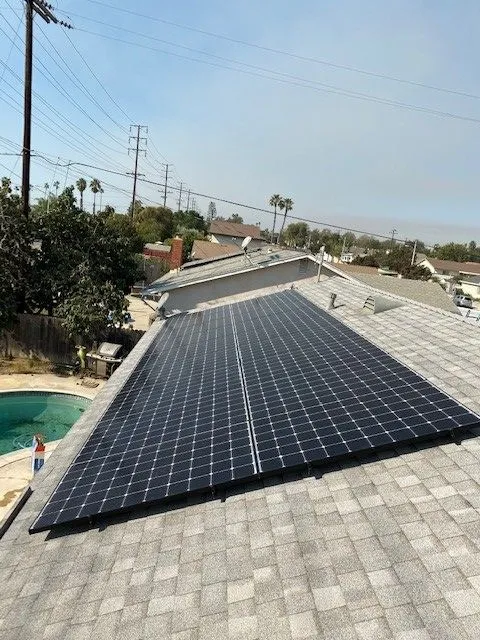 Residential solar array installed by Swift Electric, Ventura CA